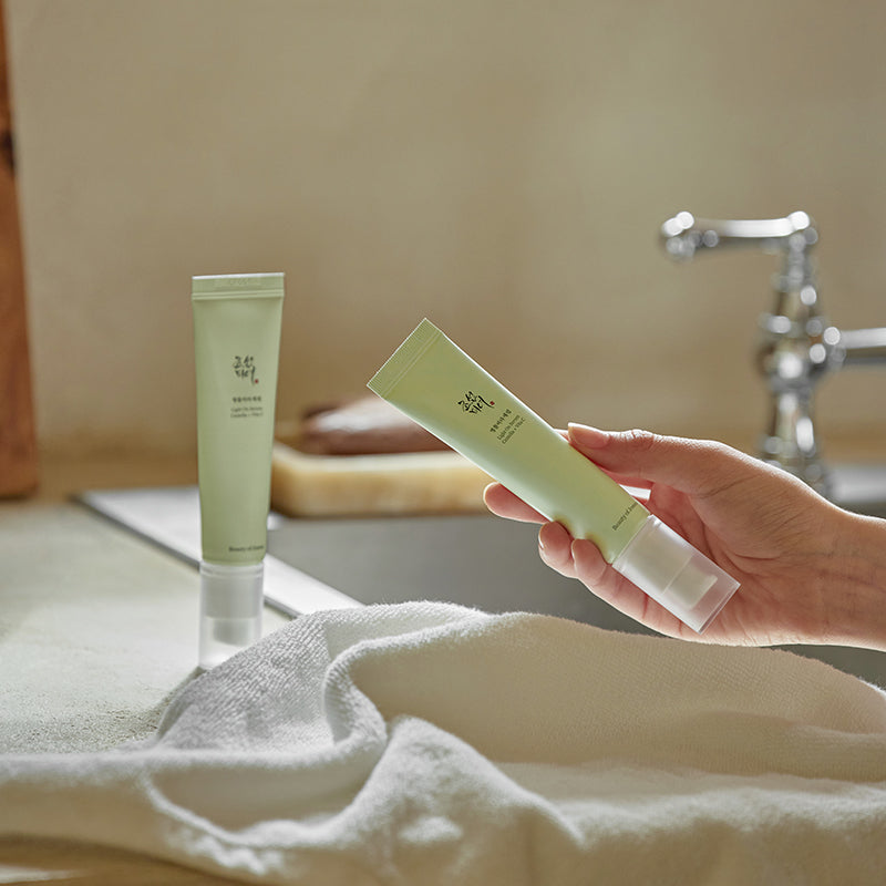 Light On Serum: Centella + Vita C