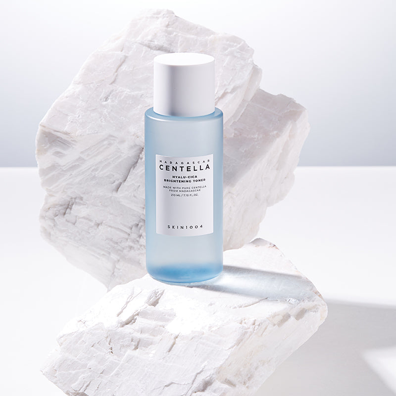 Madagascar Centella Hyalu-Cica Brightening Toner