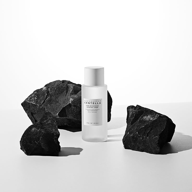 Madagascar Centella Tone Brightening Boosting Toner